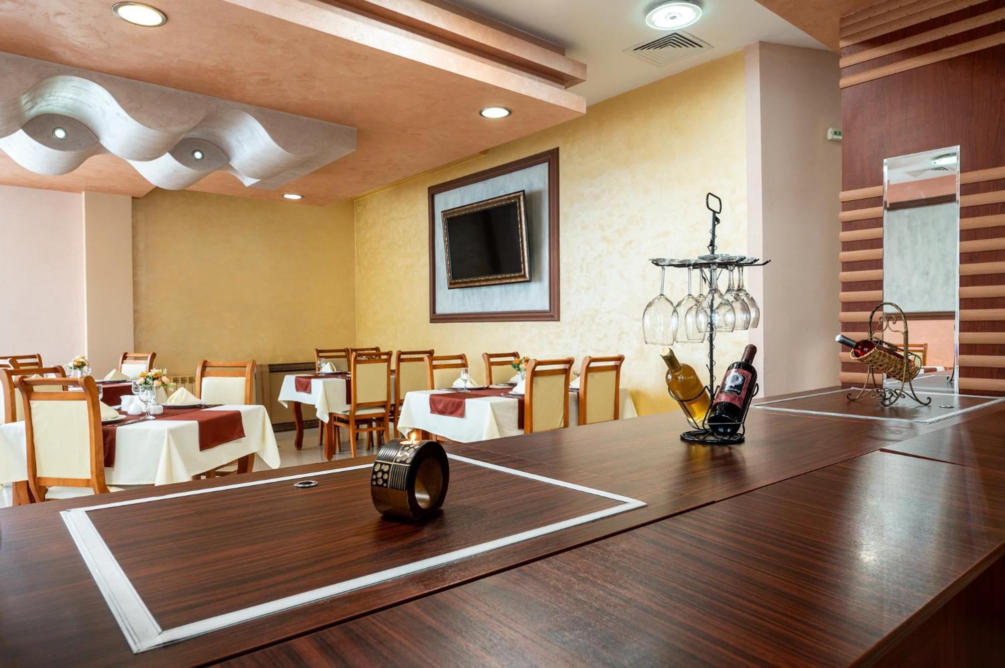 ולינגראד Spa Hotel Holiday מראה חיצוני תמונה