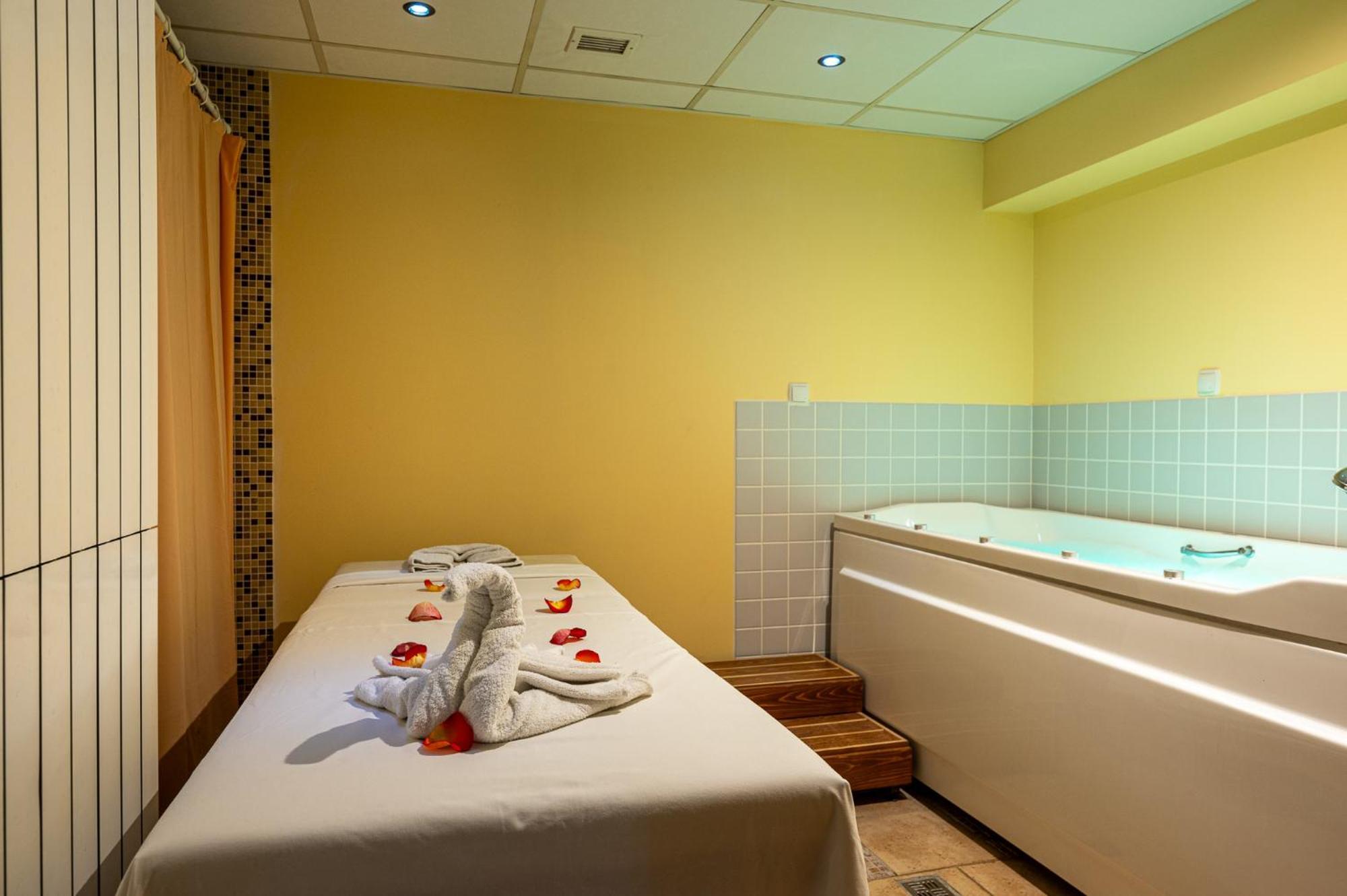ולינגראד Spa Hotel Holiday מראה חיצוני תמונה
